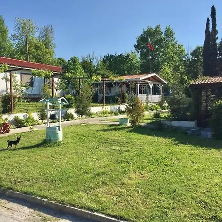 почивна база светлина Kemping Carewo