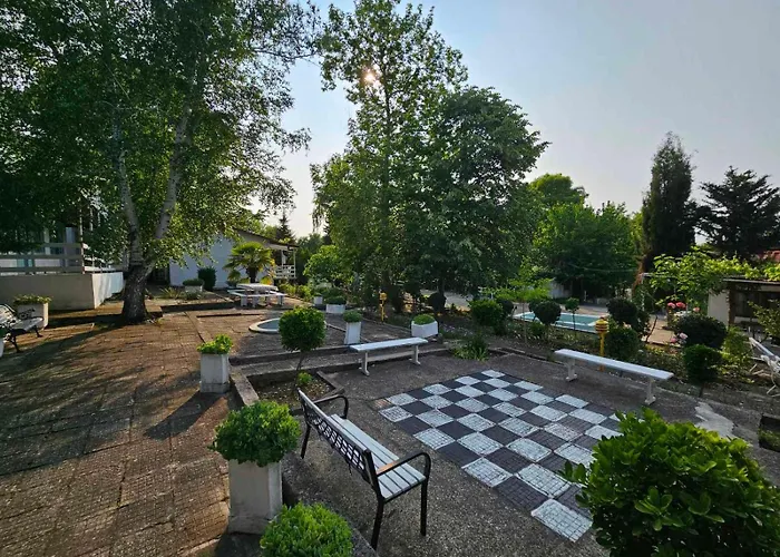 почивна база светлина *