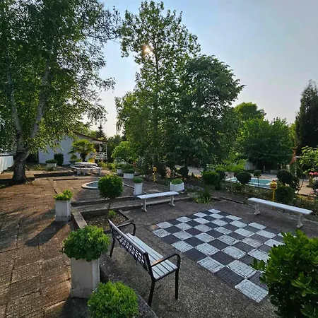 почивна база светлина *